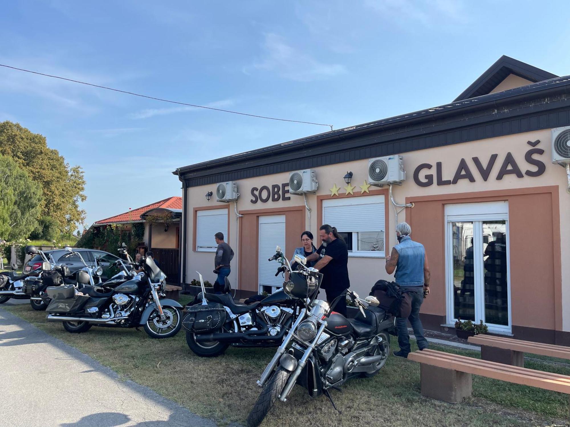 Bed and Breakfast Sobe Glavas Garesnica Exterior foto